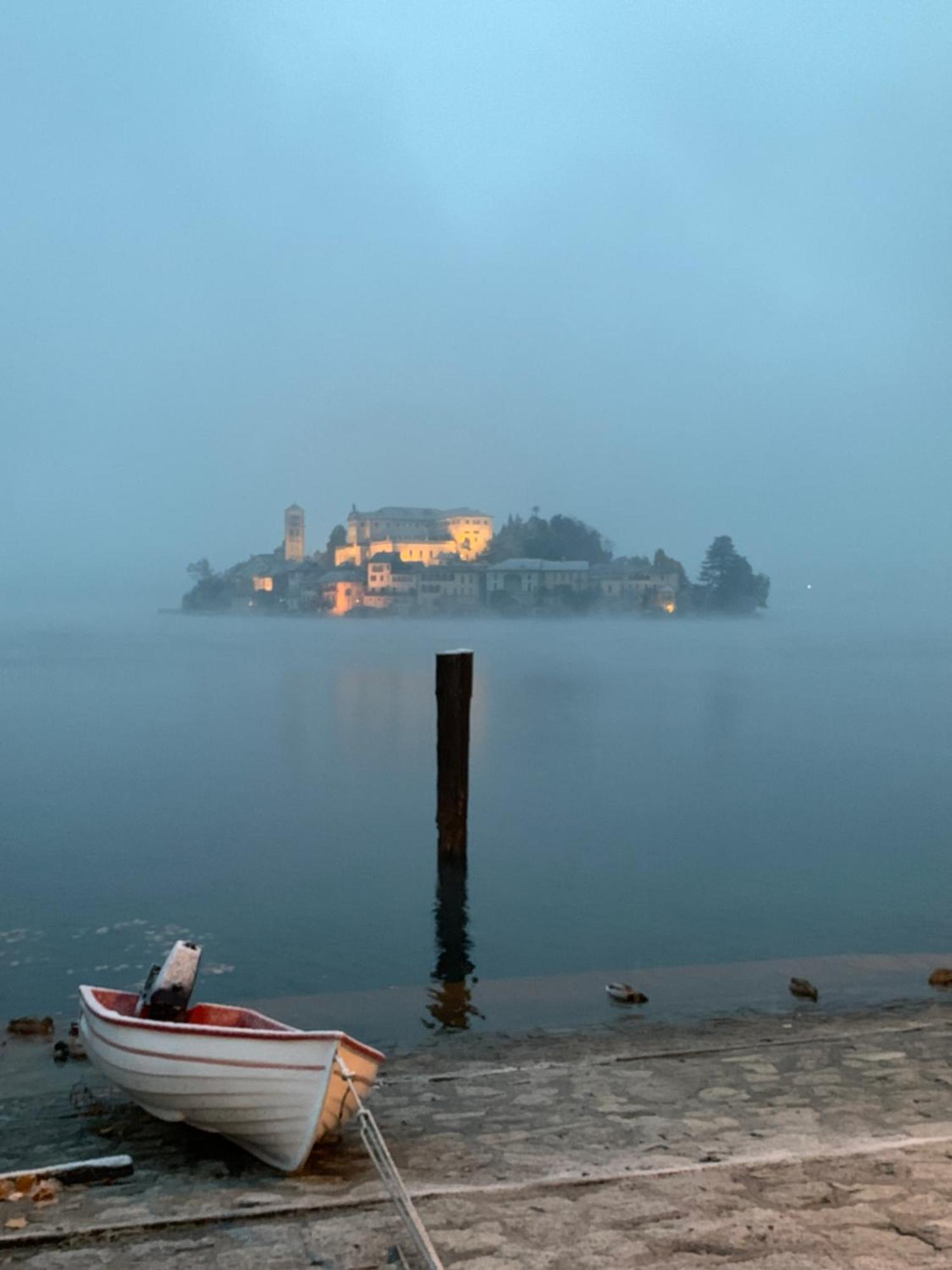 -Ortaflats- Appartamento Belvedere Orta San Giulio Extérieur photo